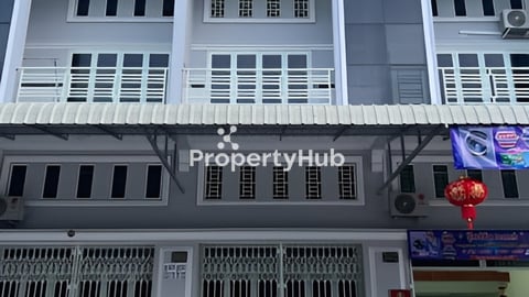 ផ្ទះល្វែង ICលក់