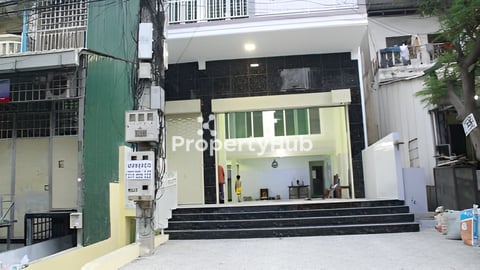 ផ្ទះជាន់ផ្ទាល់ដីសម្រាប់ជួល Ground Floor house for rent