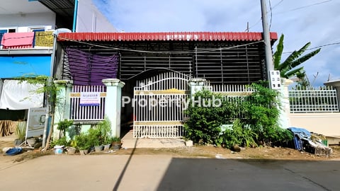 ដី-ផ្ទះថ្មីលក់បន្ទាន់ក្នុងក្រុងអរិយក្សត្រ