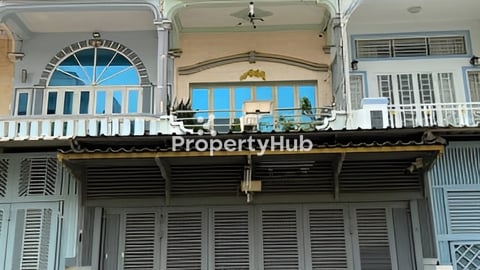 ផ្ទះលក់ក្រោមតម្លៃទីផ្សារ