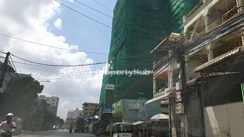 ខុនដូ ផ្សារដើមគរលើផ្លូវធំ