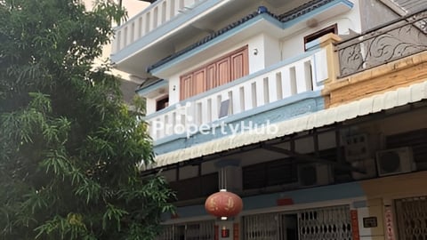 ផ្ទះលក់បន្ទាន់​