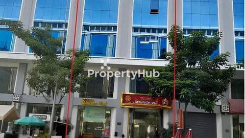 Shophouse លក់បន្ទាន់ តម្លៃក្រោមទីផ្សារ នៅបុរីវិមានភ្នំពេញ