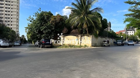 វីឡាកែងសំរាប់លក់នៅទួលគោក