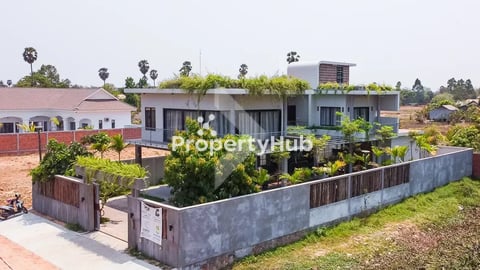 Luxury Villa for Rent in Svay Dankum Area