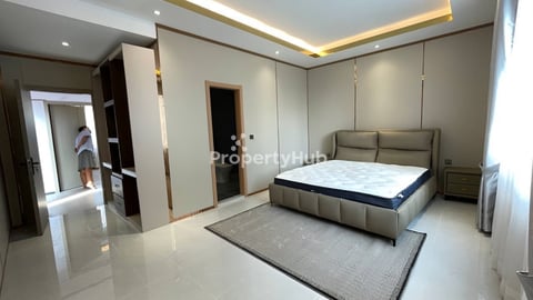 House for rent near two lions