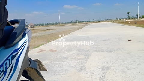 ដីលក់បន្ទាន់ប្រញាប់លុយ