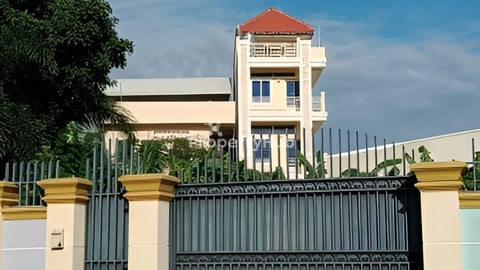 បន្ទប់ជួលបន្ទប់ទឹក ១ ផ្ទះបាយ១ បន្ទប់គេង១