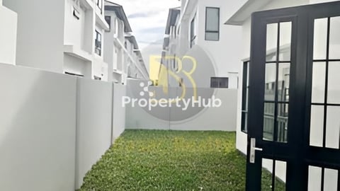 🏠វីឡាឃ្វីAសម្រាប់ (លក់បន្ទាន់) នៅបុរីជីបម៉ុងផាកលែន 6A