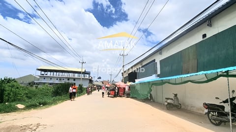 ដីនិងរោងចក្រមានចំណូលស្រាប់លក់នៅត្រពាំងជ្រៃ ខណ្ឌពោធិ៍សែនជ័យ