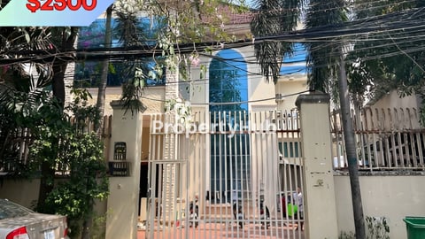 🏡 Villa for Rent – Toul Tompong