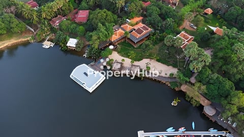 ដីResort ជាប់ព្រែក