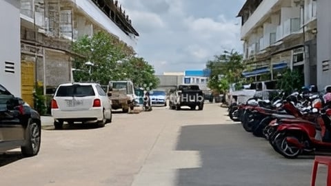 ផ្ទះលក់ម្ចាស់ផ្ទាល់ ចាក់អង្រែលើ