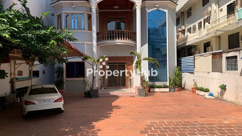 វីឡាសម្រាប់លក់បន្ទាន់ នៅសង្កាត់ទួលទំពូង