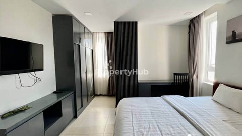 MODERN ONE BEDROOM FOR RENT-TOUL TOMPOUNG🍀