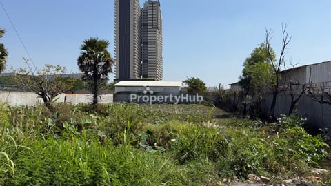 ដីលកើនៅជិតផ្លូវ92 និងAeon2