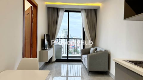 Modern One Bedroom Apartment with Natural Light For Rent in Khan Chamkamorn