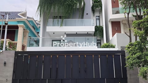 វីឡារចនាបថទំនើបបែបអឺរ៉ុប សំរាប់លក់នៅទួលគោក