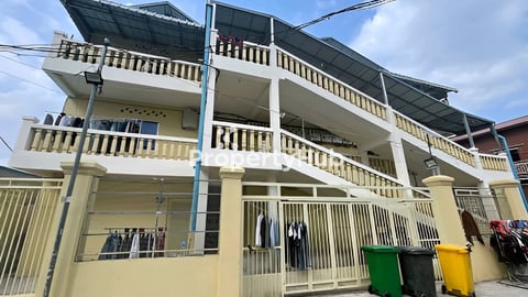 ផ្ទះ​ជួល​ចំណូល​2500$/ខែ