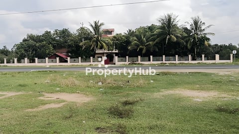 វីឡាលក់ ចុះថ្លៃ $350000 62x65 បើកការាសសាំងបាន លើផ្លូវជាតិលេខ1