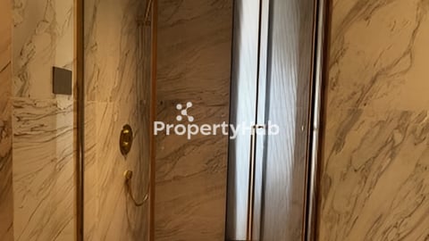 Dream room - Luxury Condominium