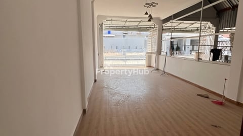 House for rent (Good for living)