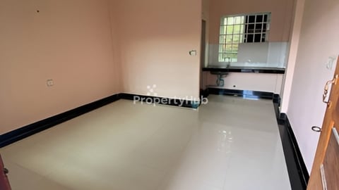 អាគារជួល ម្តុំទឹកថ្លា