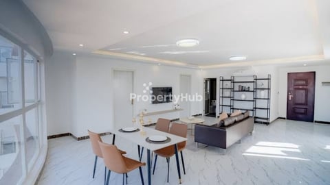 Condo near 2004 /2 bedrooms 2Bath