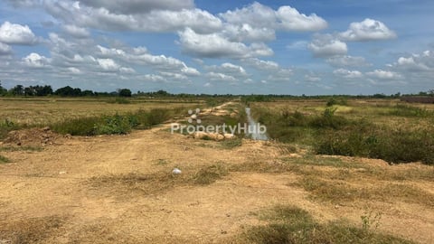 Big land for sale in Kampong Speu province