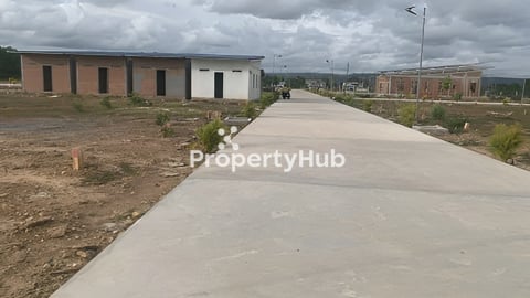 ដីដែលមានទីតាំងល្អ លក់ក្នុងតម្លៃ 6500$ មានប្រព័ន្ធទឹកភ្លើងរួចជាស្រេចដីក្នុងក្រុង