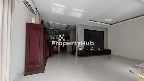 វីឡាភ្លោះB សម្រាប់លក់នៅបុរីឌឺផ្លរ៉ា | Twin B Villa for Sale in Borey The Flora