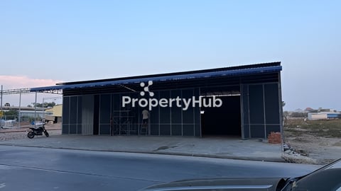 ឃ្លាំង 10x20m សម្រាប់ជួល ជិតឈូកមាស