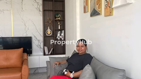 ផ្ទះ ល្វែង Eo លើផ្លូវ 10ម នឹង 12ម