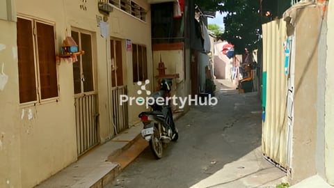 ផ្ទះលក់ក្នុងសំណង់១២ តម្លៃចរចា