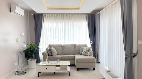 ផ្ទះ​លក់បន្ទាន់