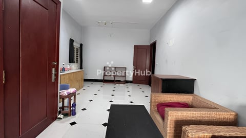 បន្ទប់ជួល