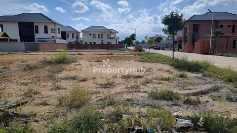 ដីកែងលក់ ផ្លូវធំ (ខ្នាតវីឡា) ធូរថ្លៃជាងគេ