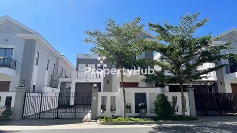 វីឡាព្រីនសម្រាប់លក់នៅបុរីភ្នំពេញផាក6A