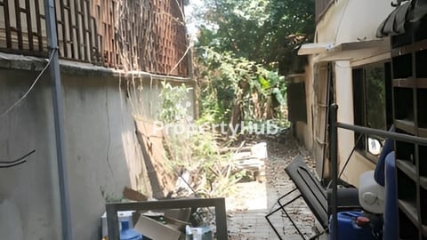 ដី / ផ្ទះ លក់