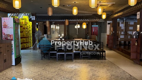 Restaurant for rent in Bkk1