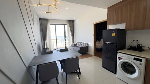 1 bedroom, 77m2 , 550$ near Olymlapic mall