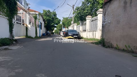 ដីសម្រាប់លក់