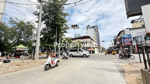 ផ្ទះជួលនៅលេីផ្លូវធំទួលទំពូង