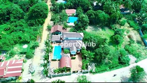 វីឡាប្រណិតសំរាប់លក់