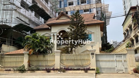 Spacious Villa for Rent in Khan Chamkarmon