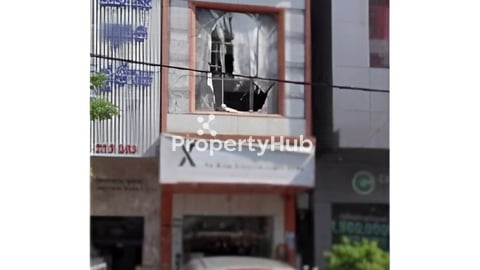 ផ្ទះអាជីវកម្មលក់បន្ទាន់ផ្លូវម៉ៅសេទុង