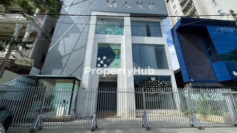 Expansive Shophouse for Rent on Mao Sae Tung Blvd