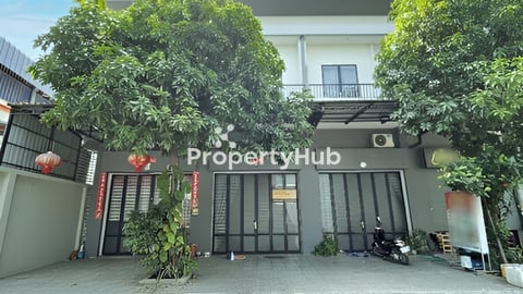 🏘 ផ្ទះអាជីវកម្ម (SH)  ក្នុងបុរី ជីបម៉ុងទួលពង្រ ត្រូវការលក់បន្ទាន់ខ្លាំង ​ (កូដ៖