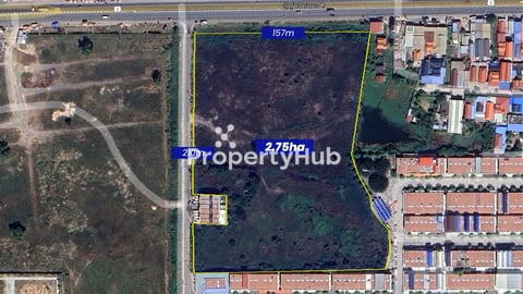 Land for Sale 27 500 sqm along National Road 2 in Khan Dangkor