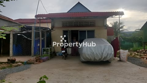 ផ្ទះលក់ ក្រុងកំពត $2,5000 ឬជួល $120
